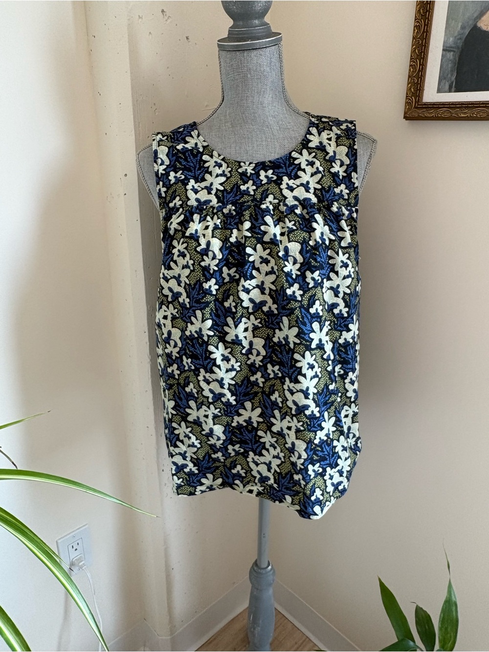 Floral Navy and Cream Sleeveless Women's Top